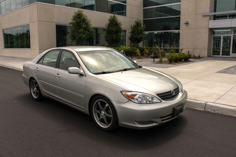 Illustration for article titled Grabbed the DSLR, and finally took some decent car pictures.Â